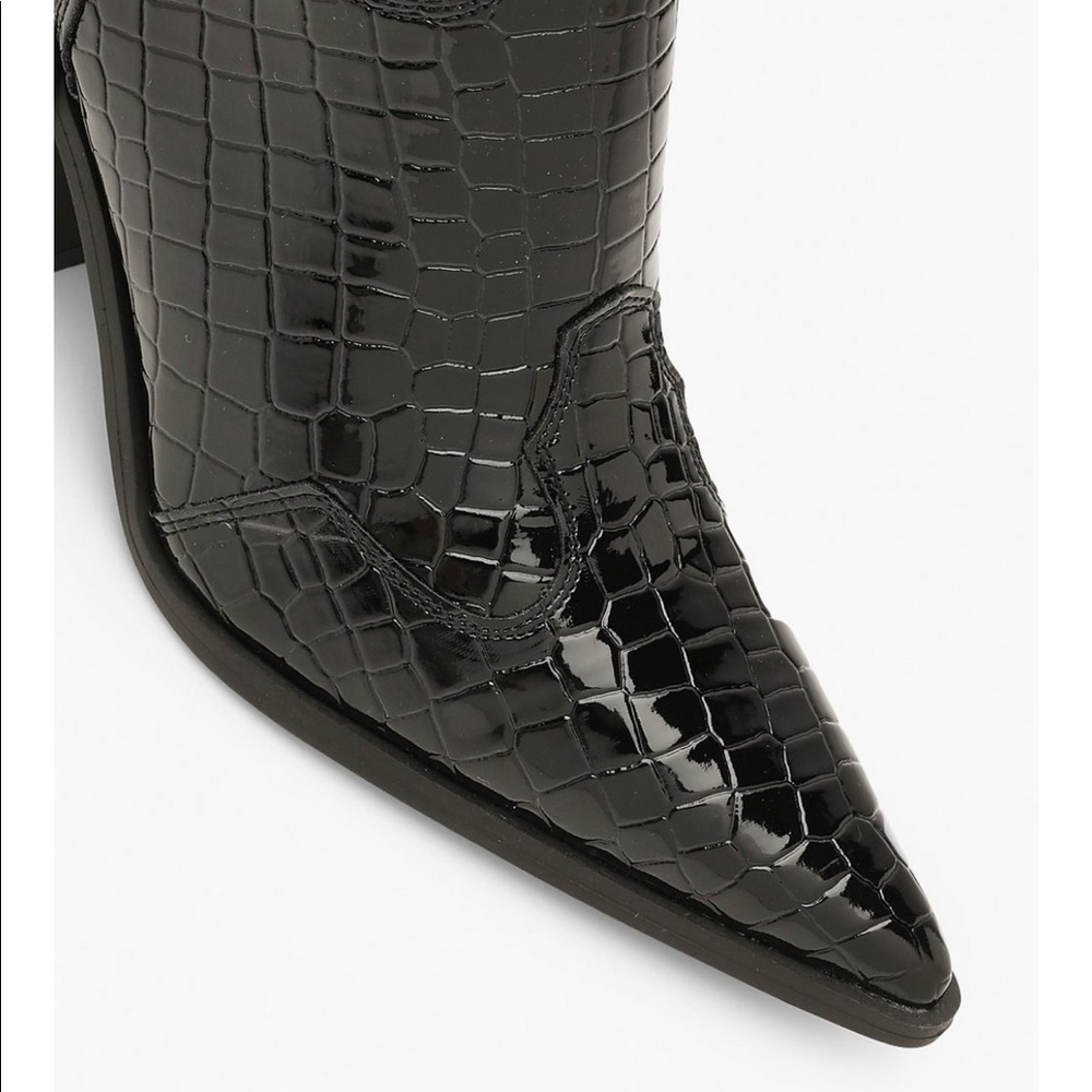 Boohoo black Croc booties - Picture 4 of 4